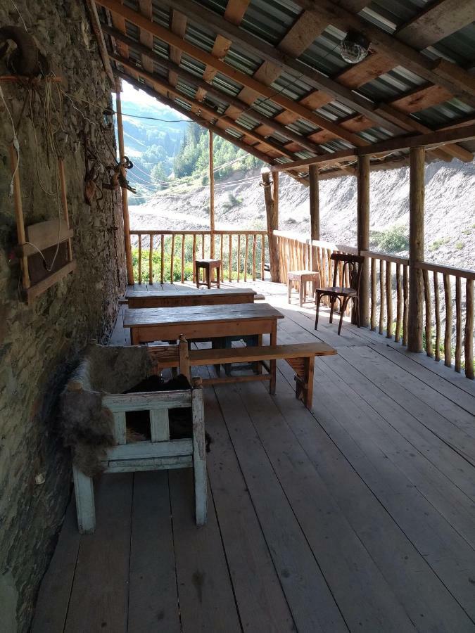 Raul Lushnu Darbaz Bed & Breakfast Mestia Exterior photo