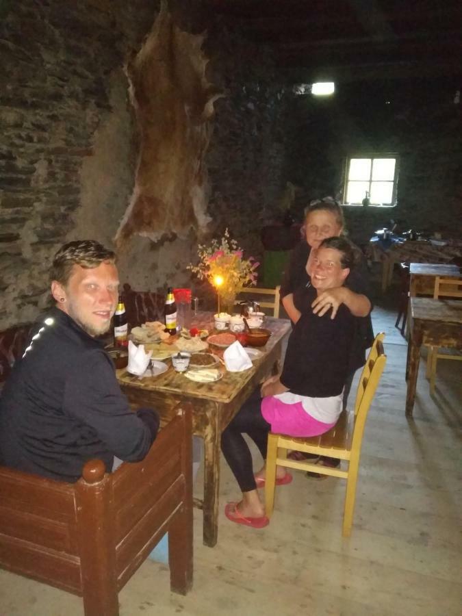 Raul Lushnu Darbaz Bed & Breakfast Mestia Exterior photo